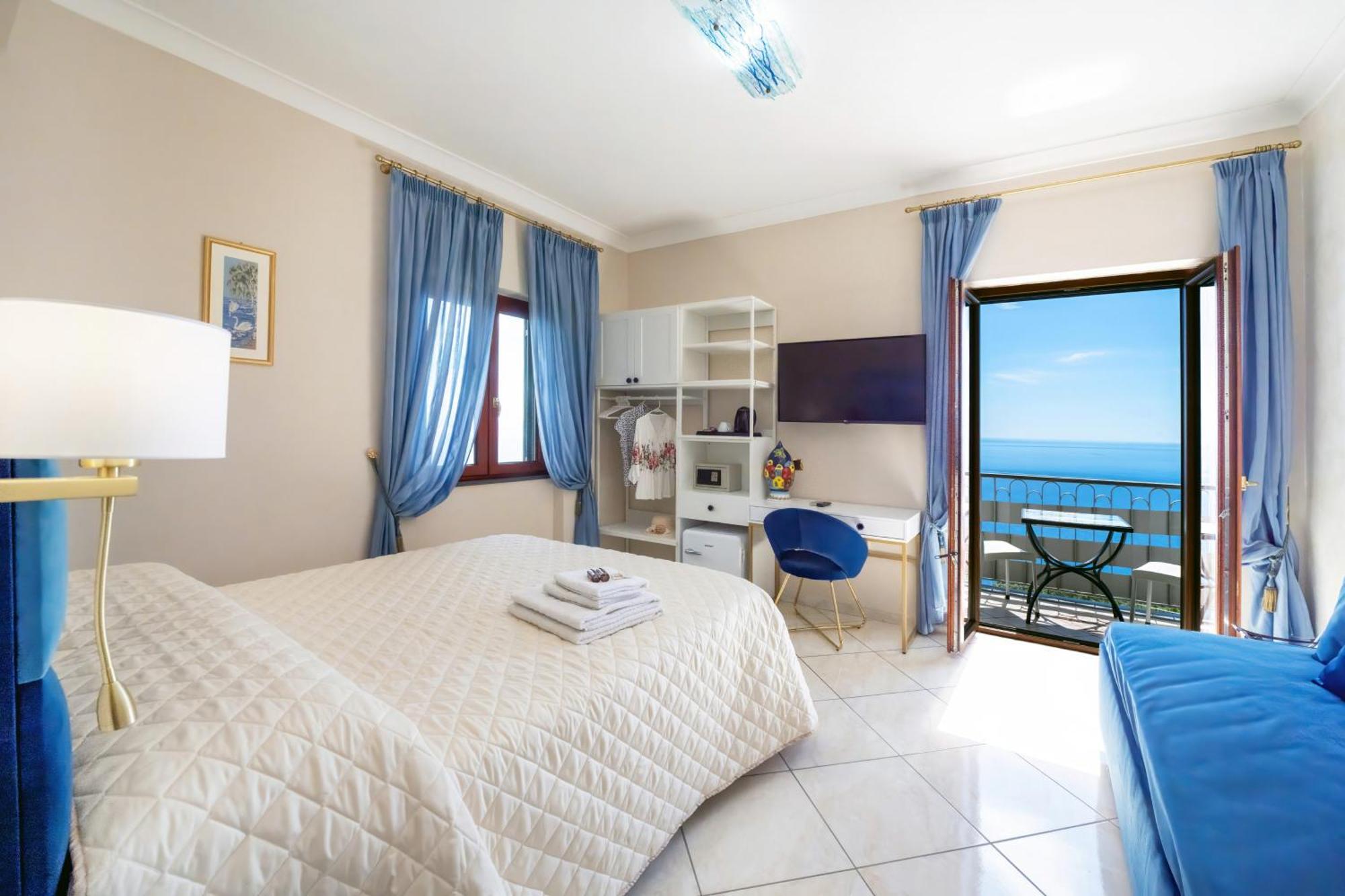 קונקה דיי מריני B&B Il Pavone מראה חיצוני תמונה